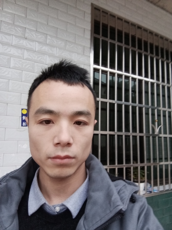 笑得那么开心的第一张照片--宁乡上门女婿服务网